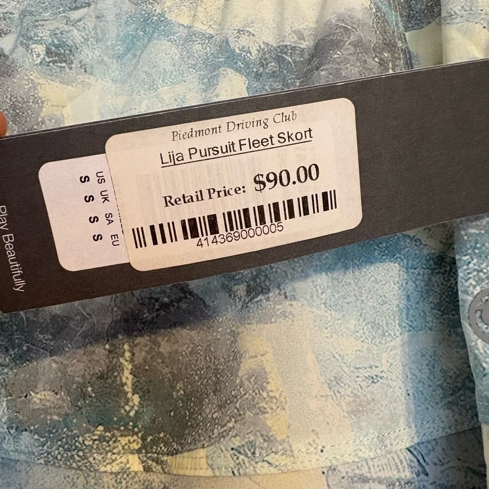 NWT Lija size large Blue Gray Abstract ruffle Athletic skort
